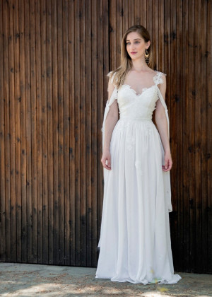 Spagetti Straps Ivory Lace Chiffon Beach Airy Wedding Dress Spagetti Straps Ivory Lace Chiffon Beach Airy Wedding Dress